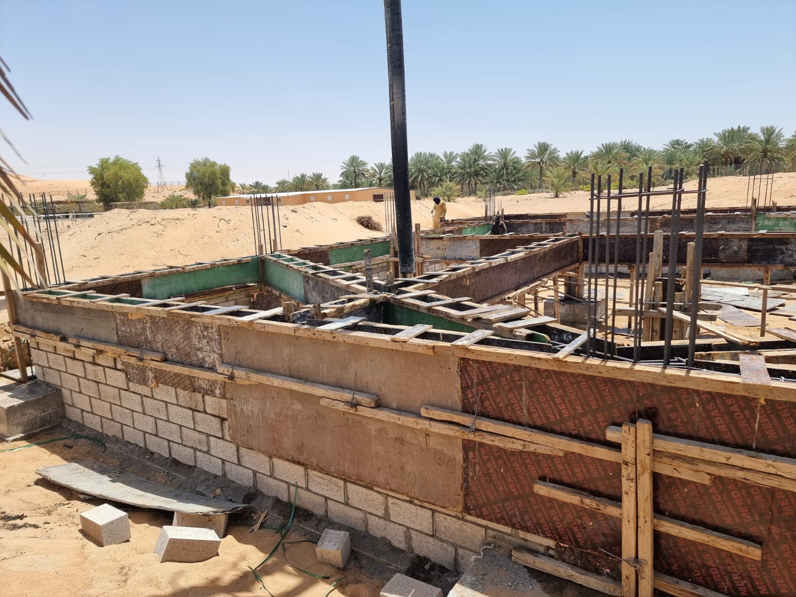 Structural beam formwork and reinforcement detail